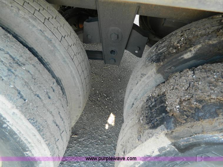 image for item G7652 1998 Great Dane 55' dry van trailer