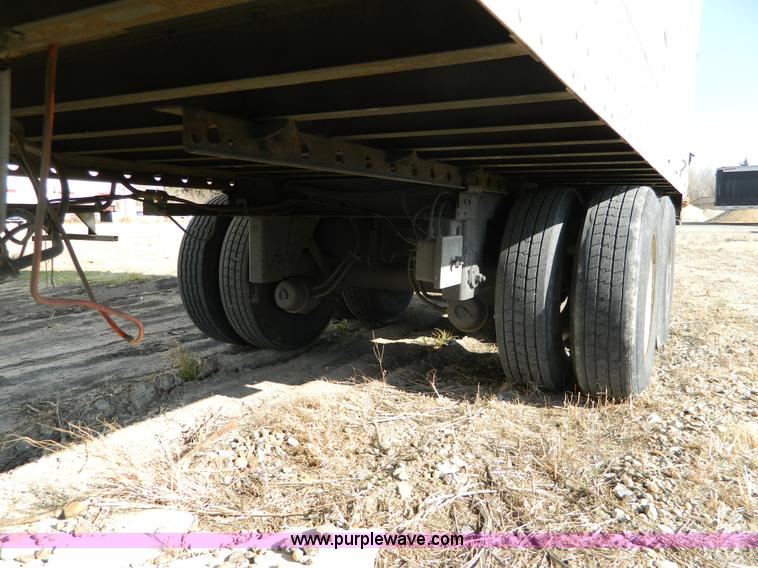 image for item G7653 2001 Great Dane 48' dry van trailer