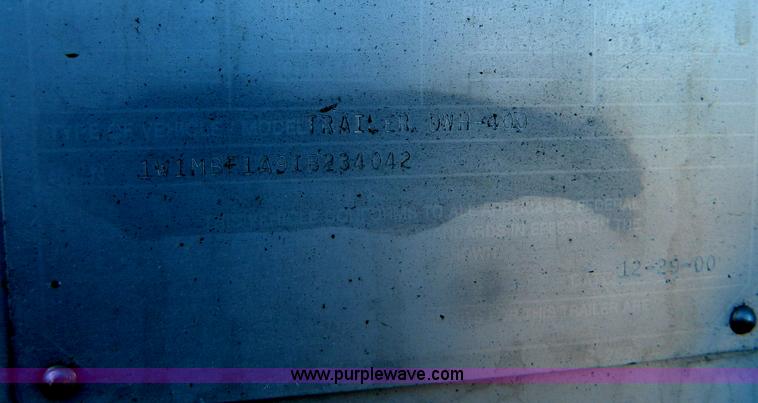 image for item G7655 2001 Wilson Pace Setter 43' double hopper grain trailer