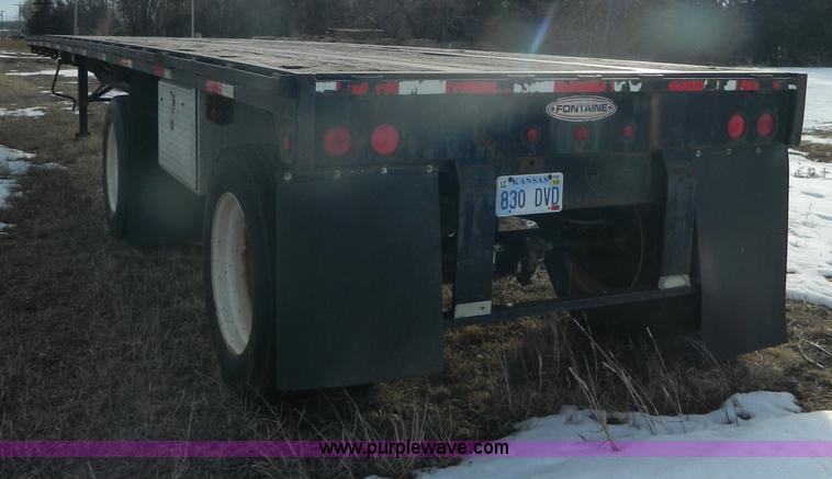 image for item G7675 1993 Fontaine 45' trailer