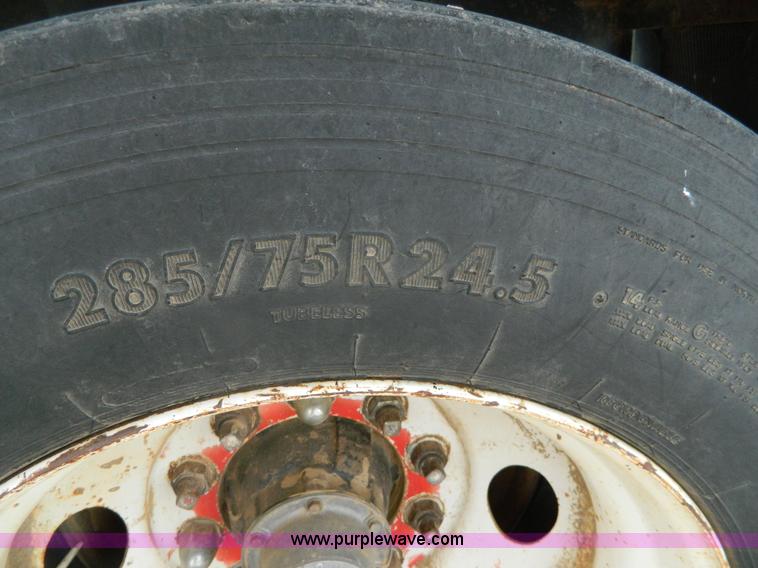 image for item G7675 1993 Fontaine 45' trailer