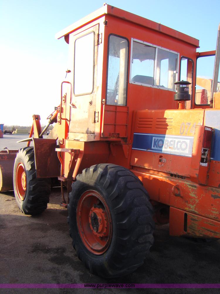 image for item B1696 1986 Kobelco High Loader wheel loader