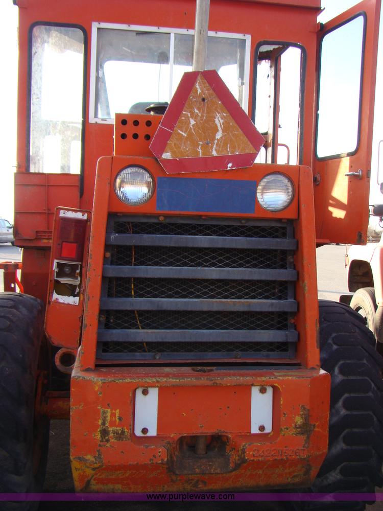 image for item B1696 1986 Kobelco High Loader wheel loader