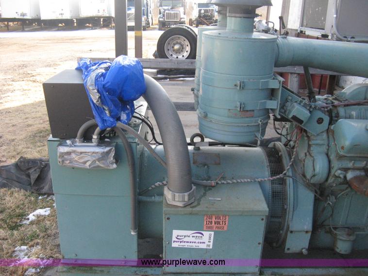image for item B8453 Detroit diesel powered generator