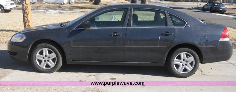 image for item B8454 2008 Chevrolet Impala LS