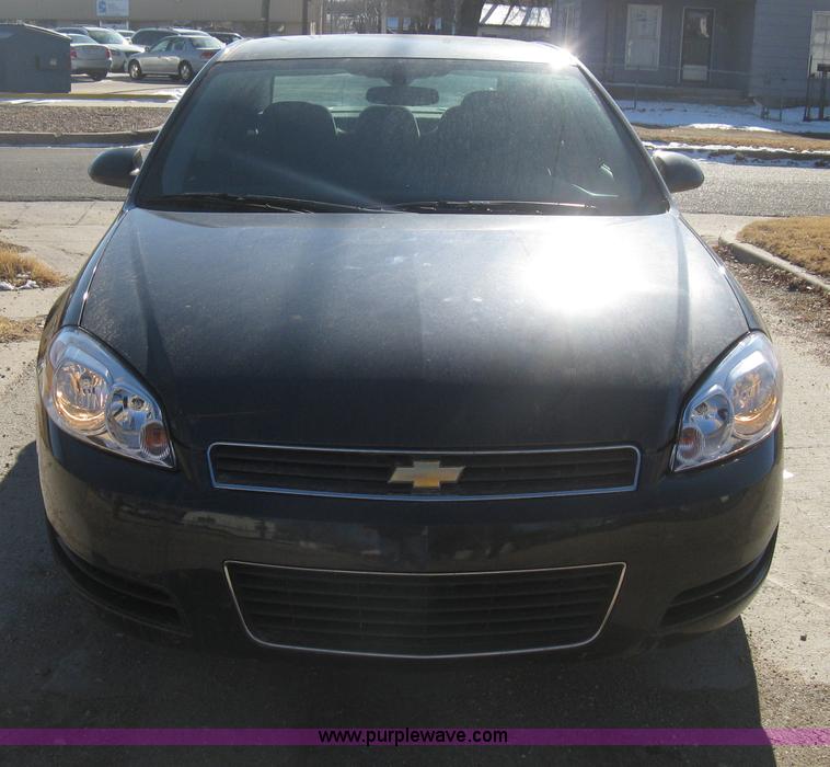 image for item B8454 2008 Chevrolet Impala LS