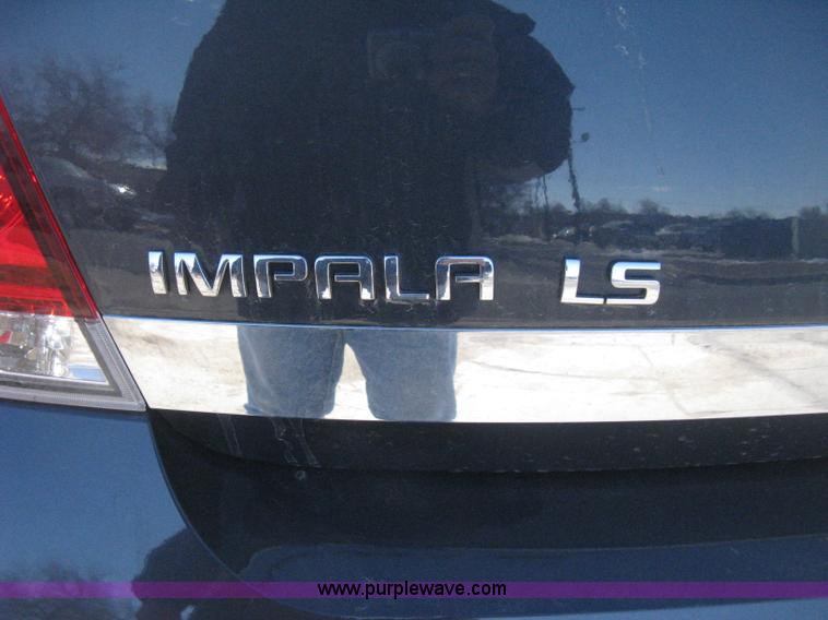 image for item B8454 2008 Chevrolet Impala LS