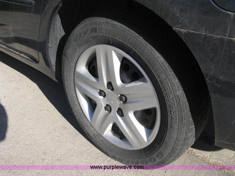 image for item B8454 2008 Chevrolet Impala LS