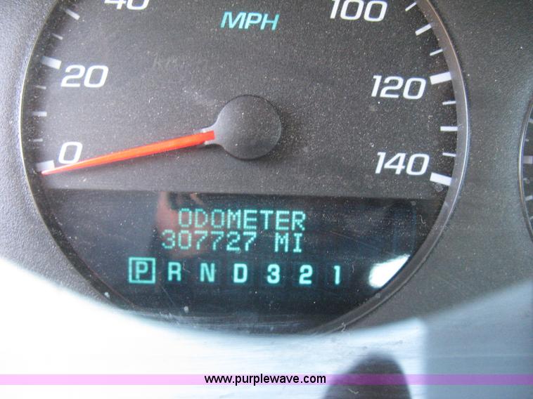 image for item B8455 2008 Chevrolet Impala LS