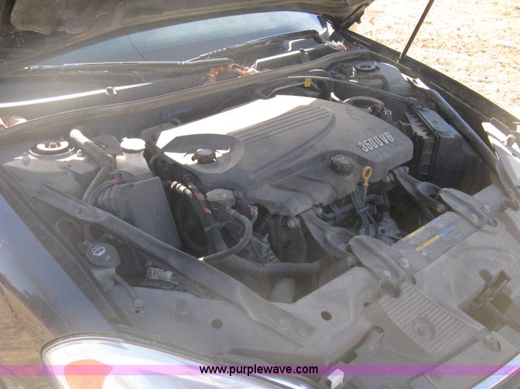 image for item B8455 2008 Chevrolet Impala LS