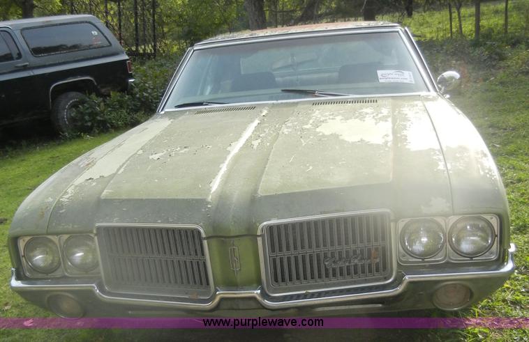 image for item D4870 1971 Oldsmobile Cutlass Supreme