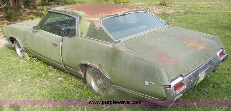 image for item D4870 1971 Oldsmobile Cutlass Supreme