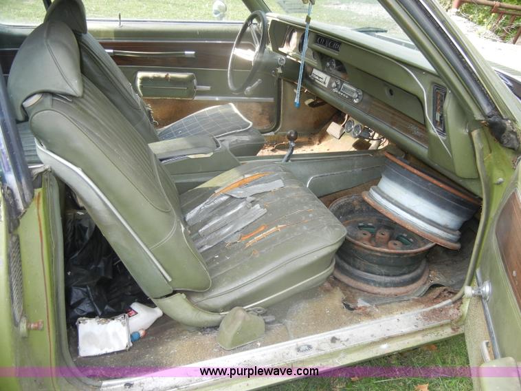 image for item D4870 1971 Oldsmobile Cutlass Supreme