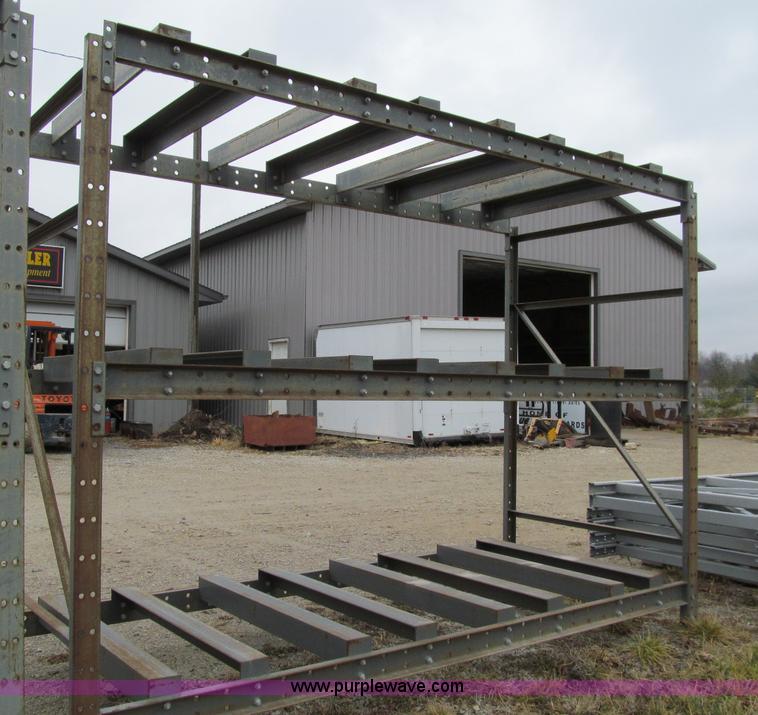 image for item D7031 Heavy duty pallet rack