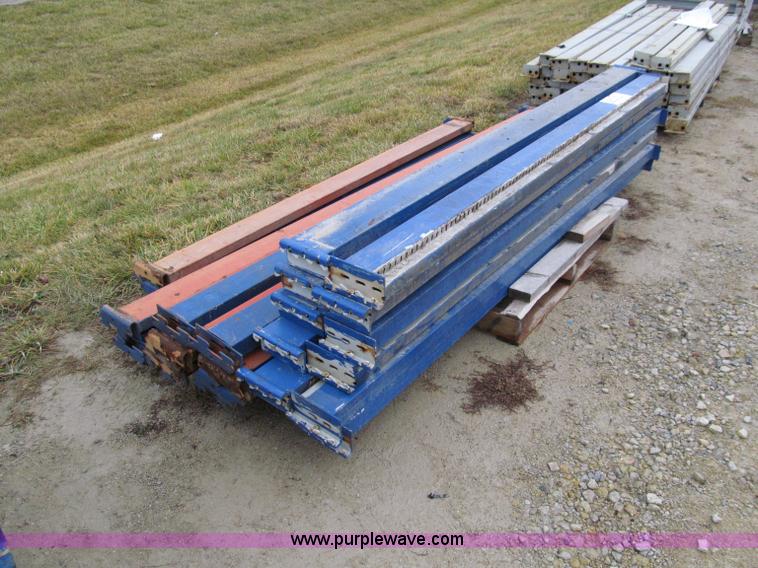 image for item D7033 Pallet rack