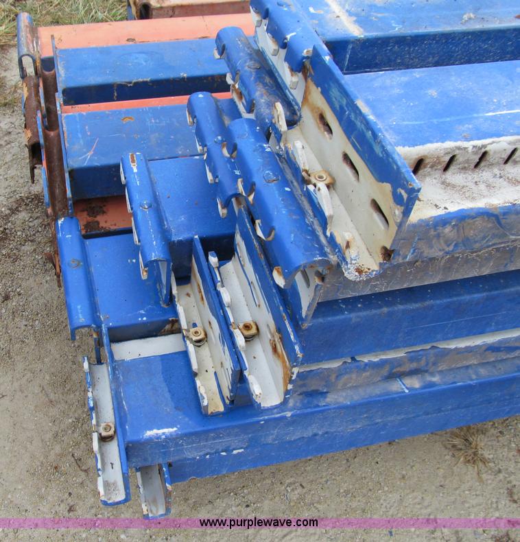 image for item D7033 Pallet rack