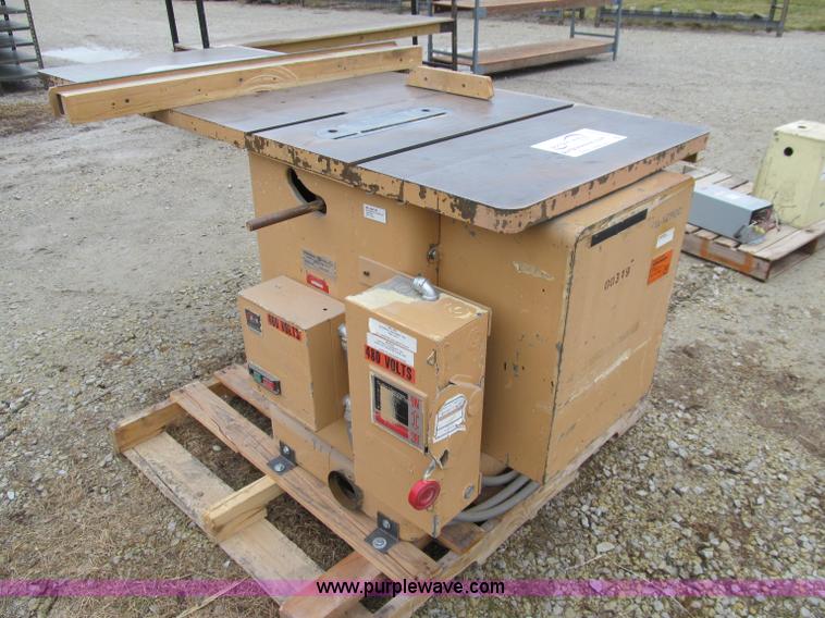 image for item D7037 Powermatic 66 table saw