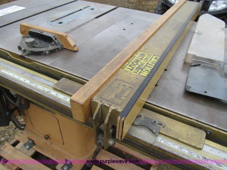 image for item D7037 Powermatic 66 table saw