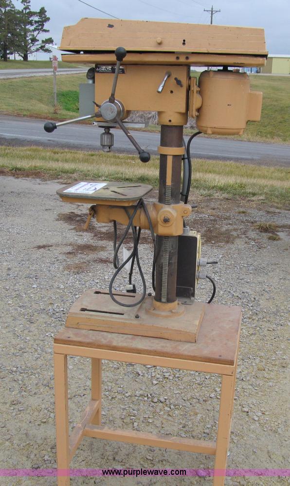image for item D7038 Delta drill press