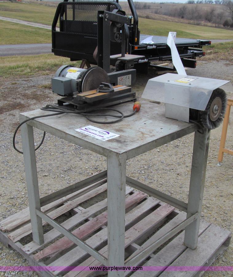 image for item D7039 WT 1" x 8" belt and disk sander