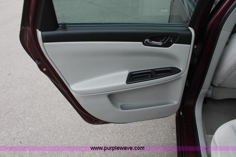 image for item E2806 2007 Chevrolet Impala LT