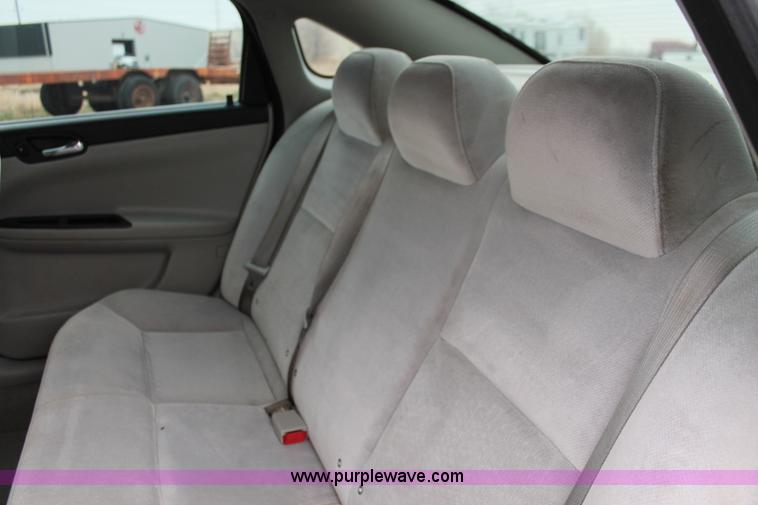 image for item E2806 2007 Chevrolet Impala LT