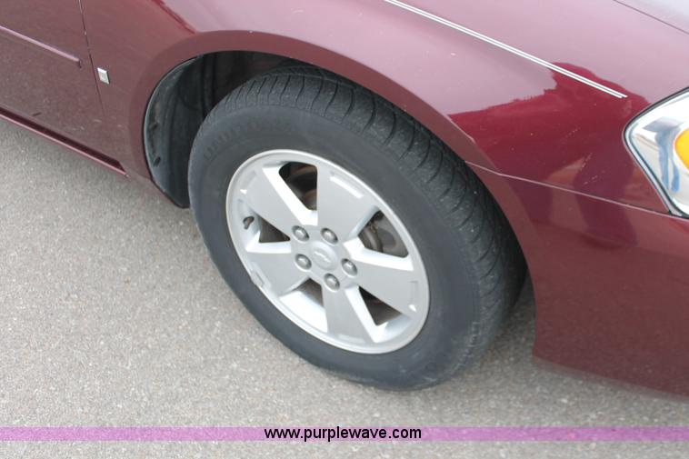 image for item E2806 2007 Chevrolet Impala LT