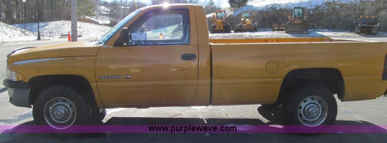 image for item E3624 2002 Dodge Ram 2500 pickup truck