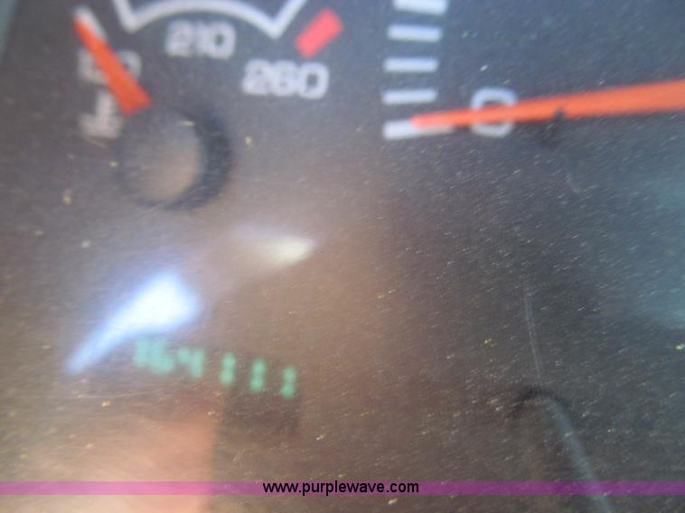 image for item E3624 2002 Dodge Ram 2500 pickup truck