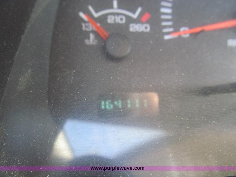 image for item E3624 2002 Dodge Ram 2500 pickup truck