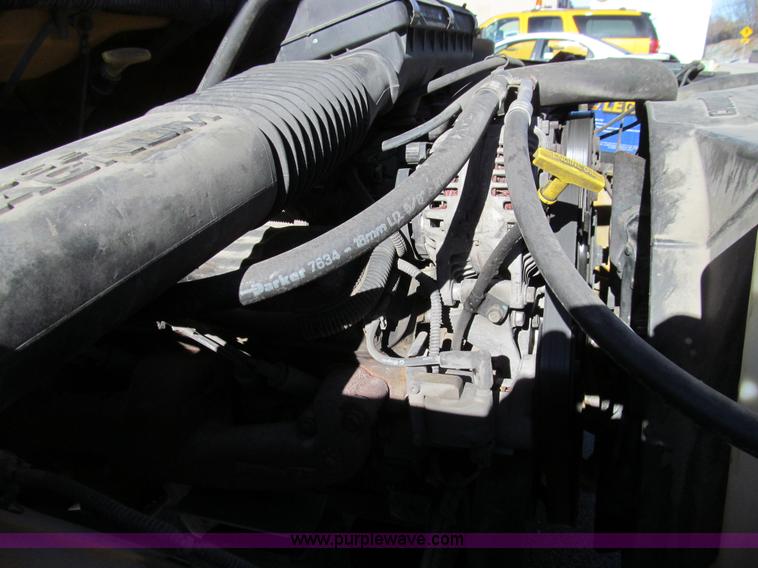 image for item E3624 2002 Dodge Ram 2500 pickup truck