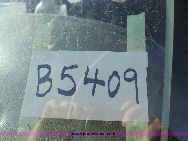 image for item E3624 2002 Dodge Ram 2500 pickup truck