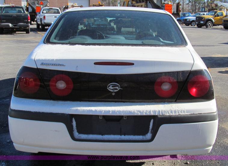 image for item E3627 2004 Chevrolet Impala