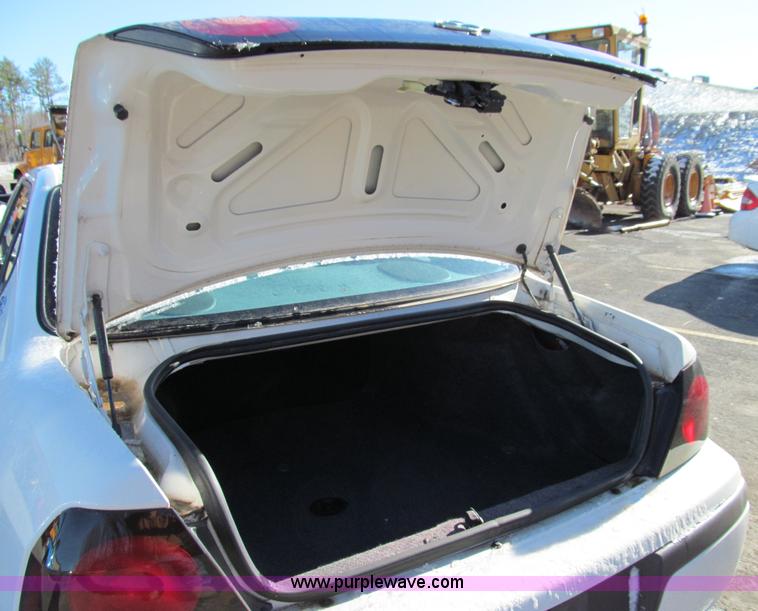 image for item E3627 2004 Chevrolet Impala