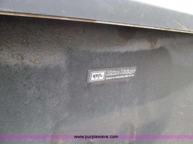 image for item E3636 2003 Ford F350 XLT Super Duty pickup truck