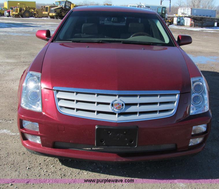 image for item E5863 2005 Cadillac STS