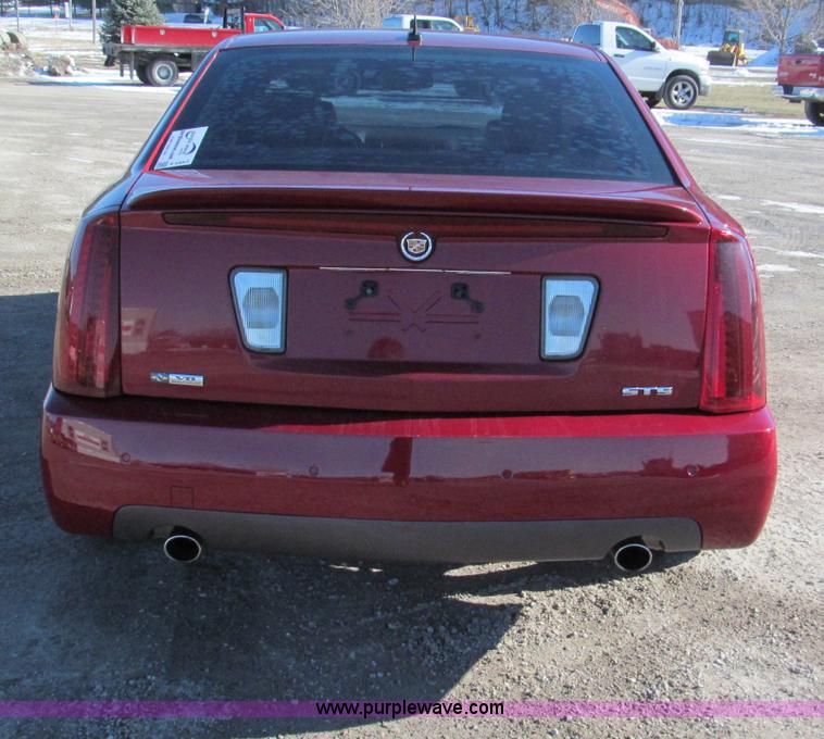 image for item E5863 2005 Cadillac STS