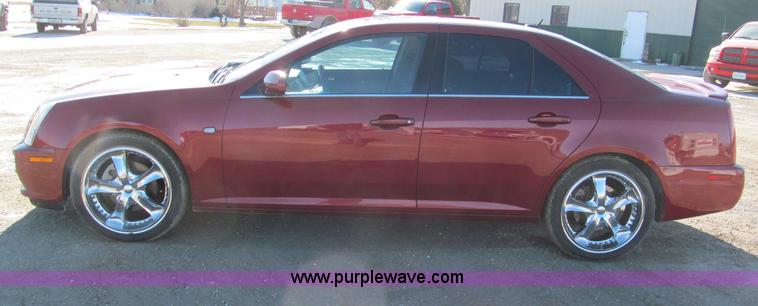 image for item E5863 2005 Cadillac STS