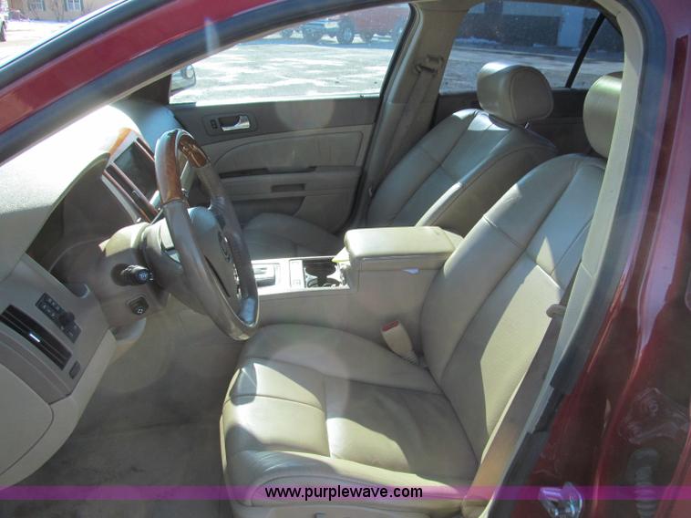 image for item E5863 2005 Cadillac STS