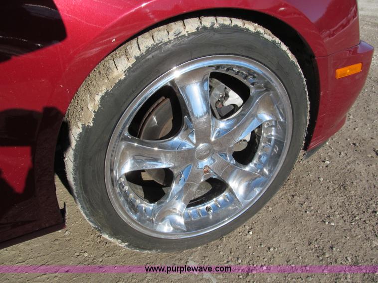 image for item E5863 2005 Cadillac STS