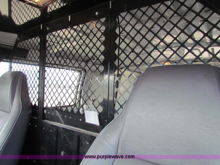 image for item E8209 2000 Dodge Ram 2500 LWB van