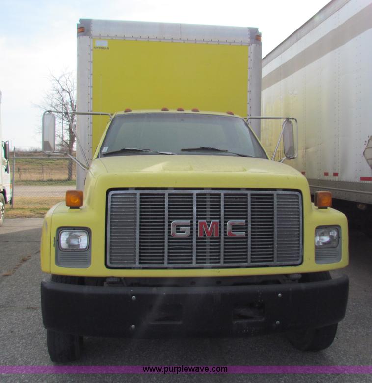 image for item E8213 1995 Chevrolet TopKick box truck