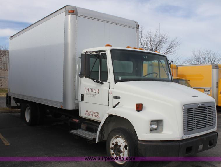 image for item E8224 2002 Freightliner FL50 box truck