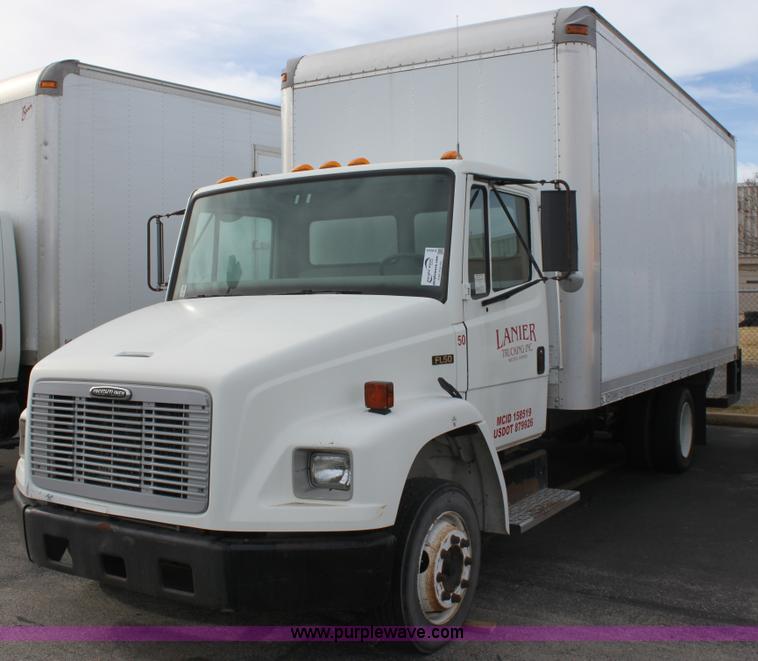 image for item E8224 2002 Freightliner FL50 box truck