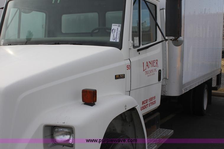 image for item E8224 2002 Freightliner FL50 box truck