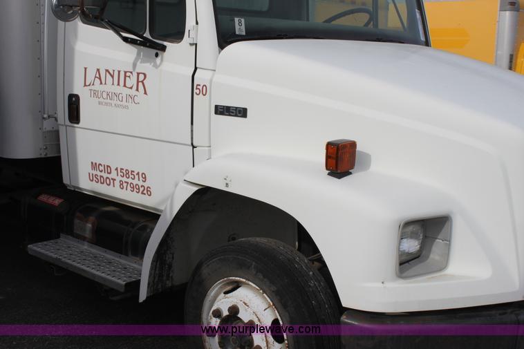 image for item E8224 2002 Freightliner FL50 box truck