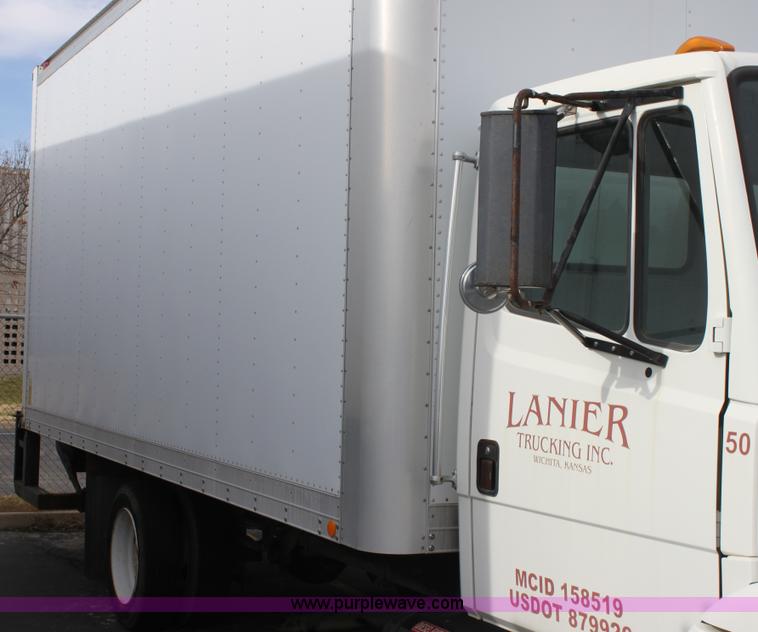 image for item E8224 2002 Freightliner FL50 box truck