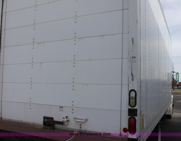 image for item E8224 2002 Freightliner FL50 box truck