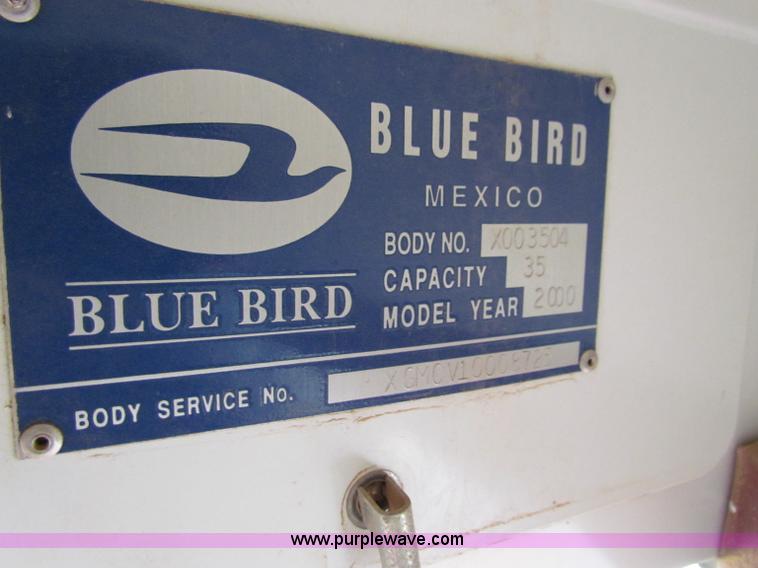 image for item E8302 2000 Blue Bird CV20 school bus
