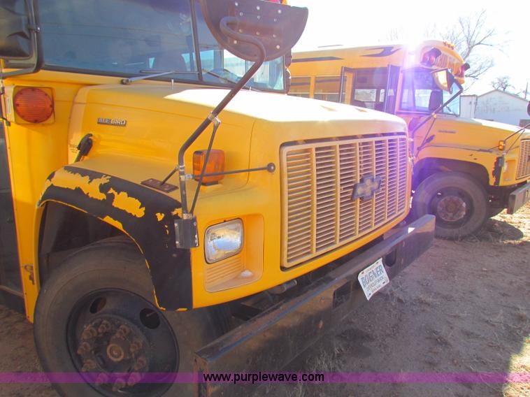 image for item E8303 2000 Blue Bird CV20 school bus